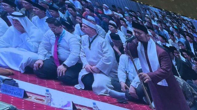 konferensi imam besar dunia